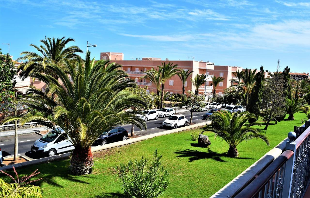 Victoria Family Apartman Tenerife Costa del Silencio Exterior foto