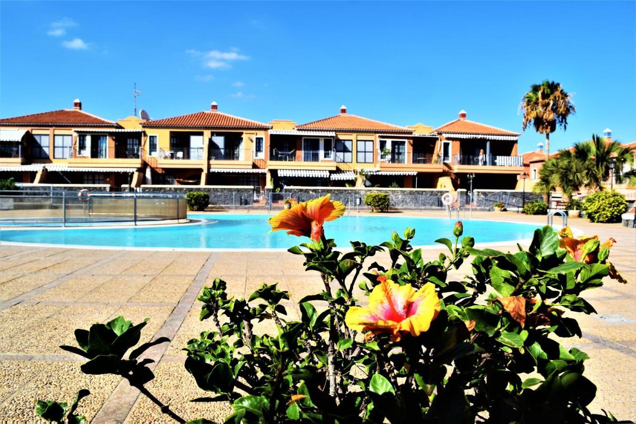Victoria Family Apartman Tenerife Costa del Silencio Exterior foto