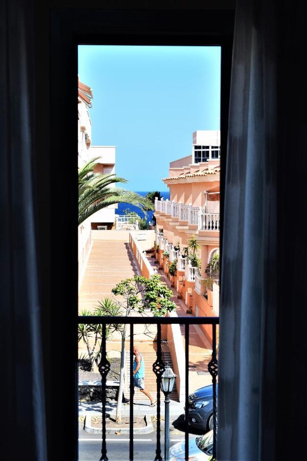 Victoria Family Apartman Tenerife Costa del Silencio Exterior foto